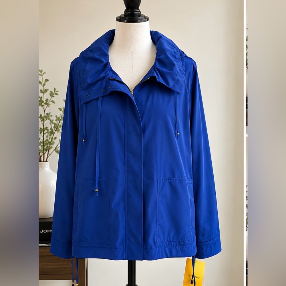 NWT St. John Ocean Blue Hooded Zip Jacket Lightweight Coat Size L Luxury